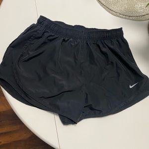 Nike Tempo Dri-Fit Athletic Shorts - All Black - Large